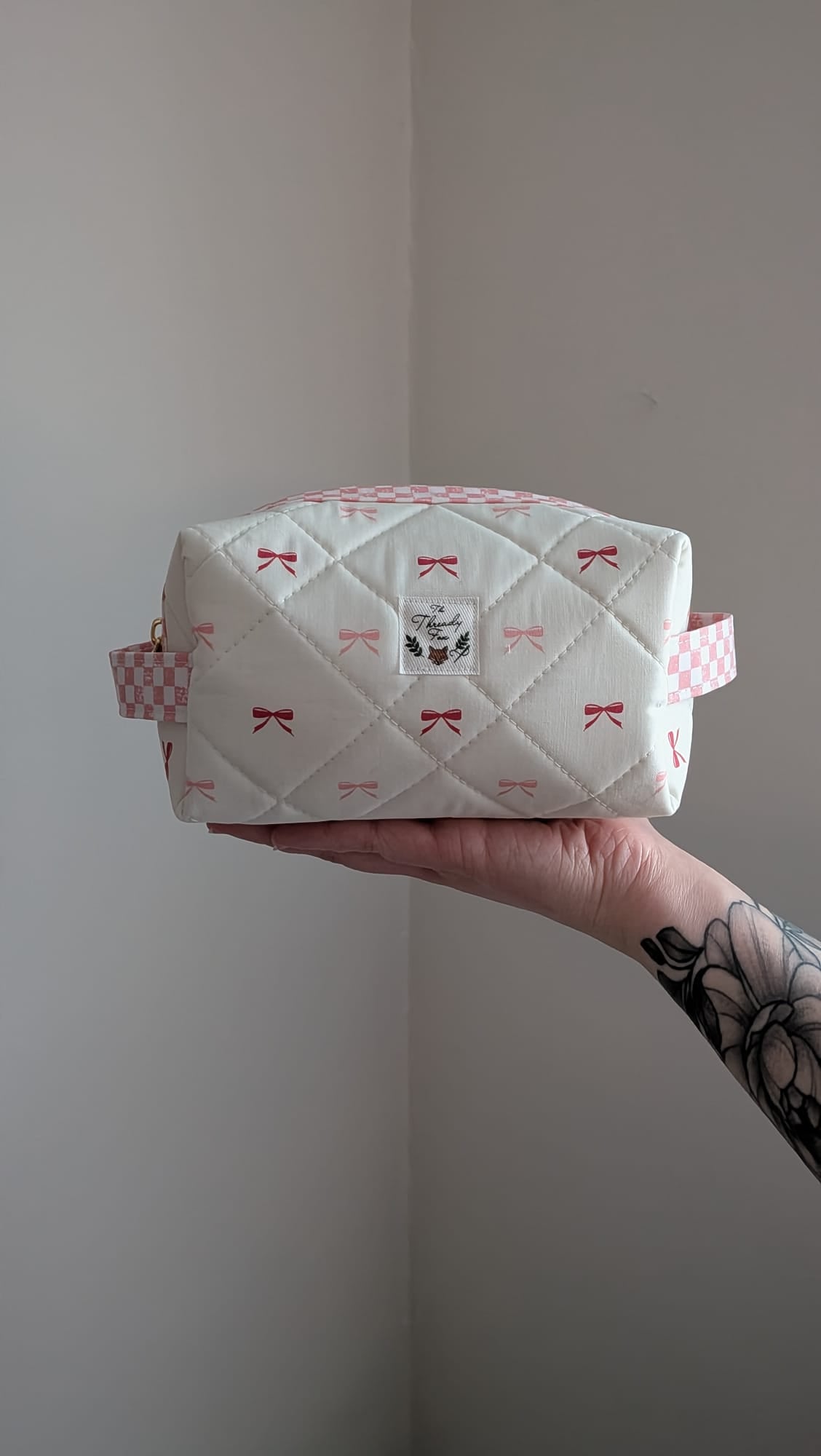Willow Cream Bow Pouch