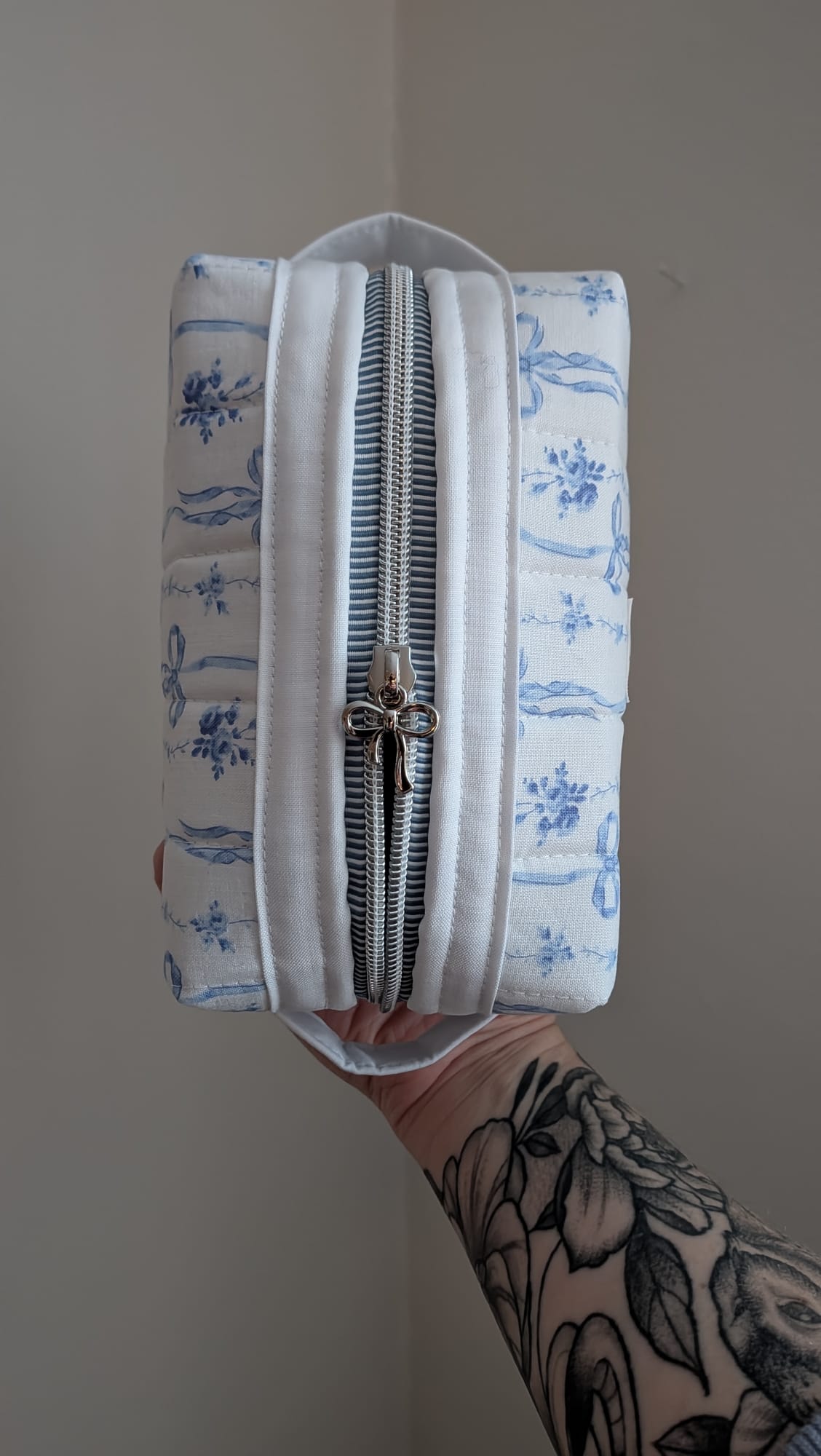 Willow Blue Bow Pouch